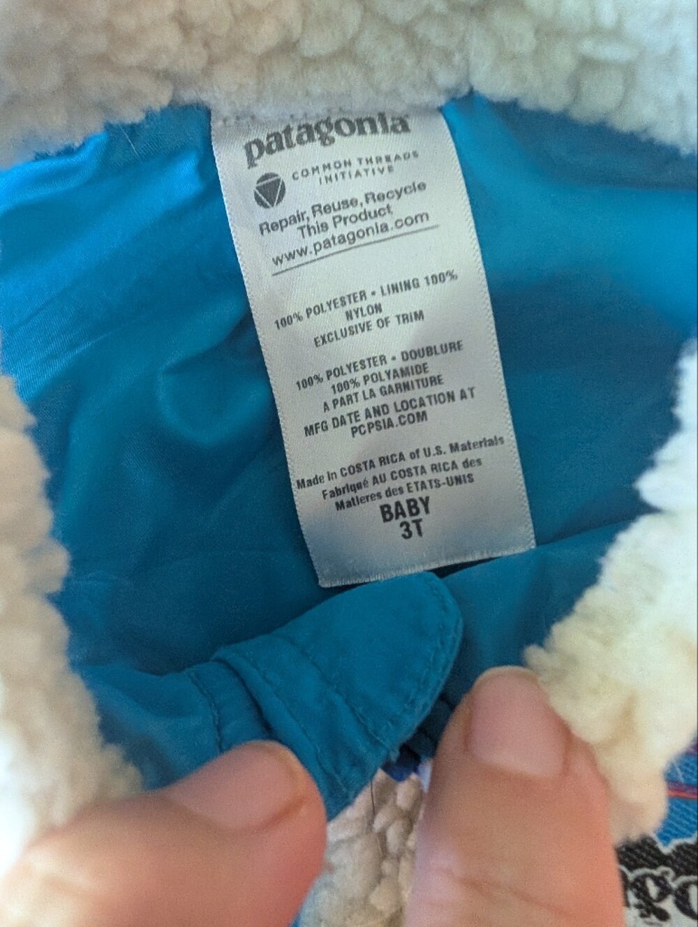 Patagonia Kids Cream Sherpa Vest with Blue Pockets and Trim - Picture 3 of 3